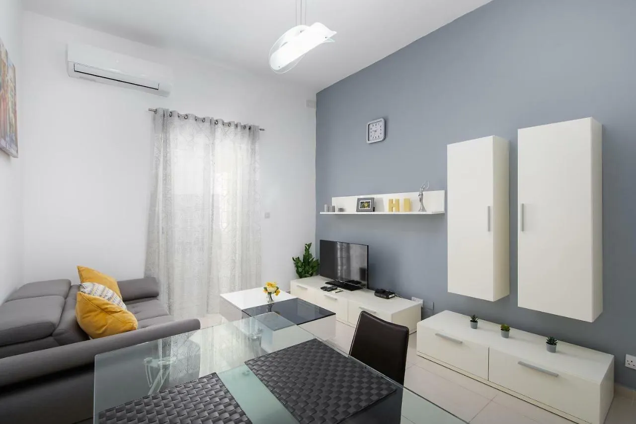 Modern 2 Bedroom Apartment Msida
