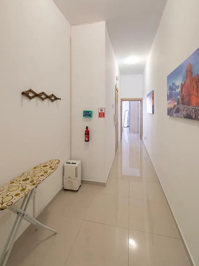Modern 2 Bedroom Apartment Msida